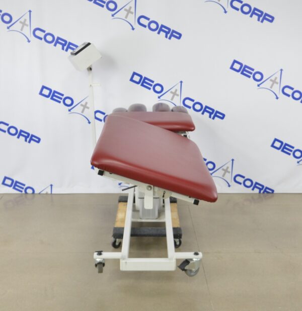 Chattanooga 3D-Active Trac 73000A Chiropractic Traction Exam Table