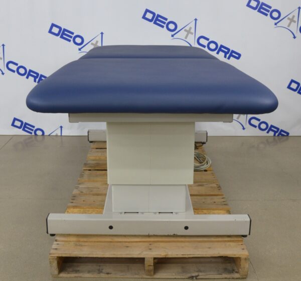 Clinton Extra Wide Bariatric Power Table 84208-34 W/ Adjustable Backrest