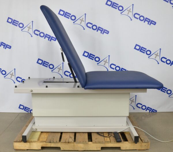 Clinton Extra Wide Bariatric Power Table 84208-34 W/ Adjustable Backrest