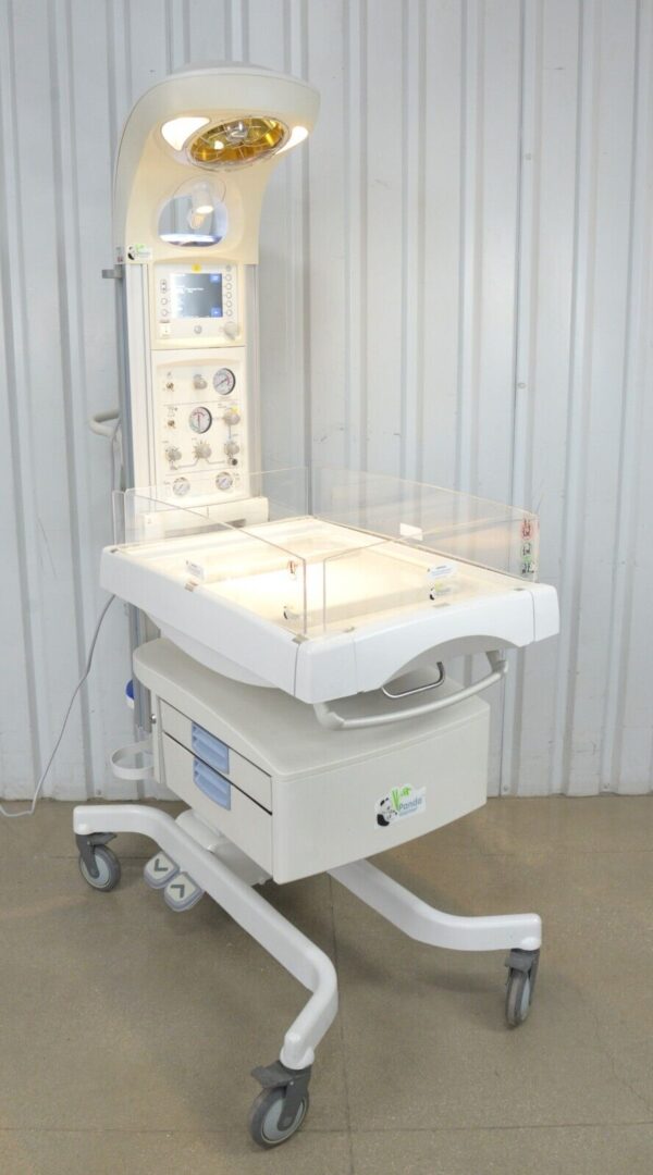 GE Healthcare Panda Ires Bedded Baby Warmer Masimo 1502 T-Piece