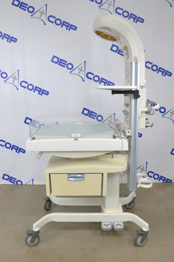 GE Healthcare Panda Ires Bedded Baby Warmer Nellcor SpO2 1502 T-Piece Blender & Scale