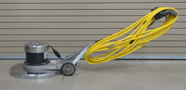 Nilfisk Advance Pacesetter 20TS Two Speed Floor Machine