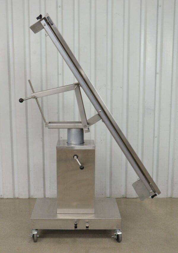 Suburban Surgical Elite Dual-Tilt V-Top Operating Table 58" Manual 713165EV
