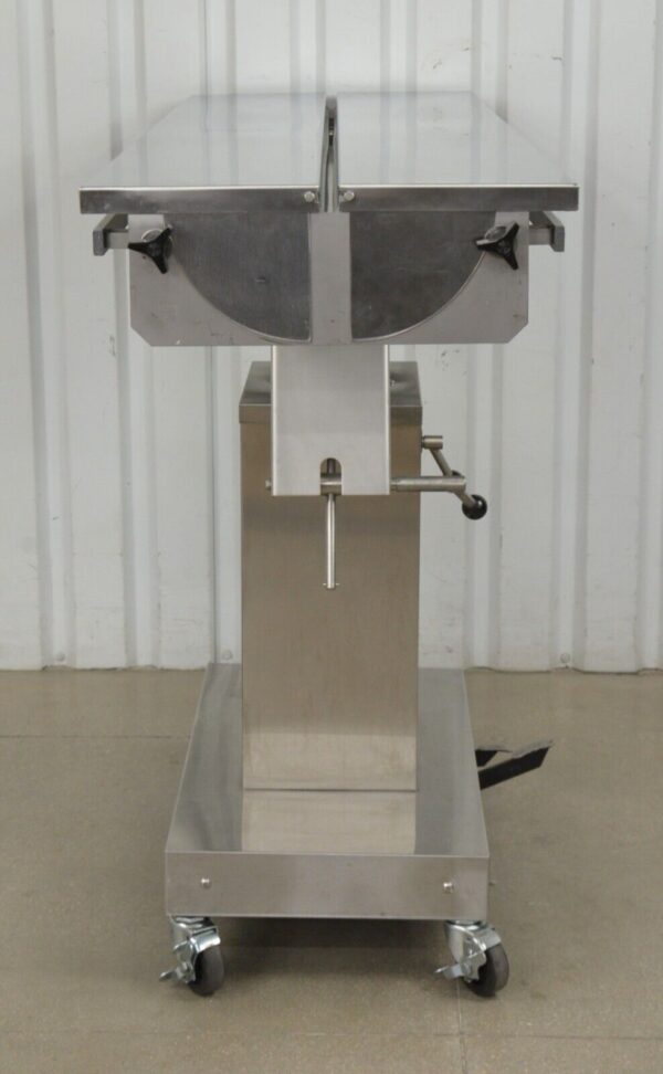 Suburban Surgical Elite Dual-Tilt V-Top Operating Table 58" Manual 713165EV